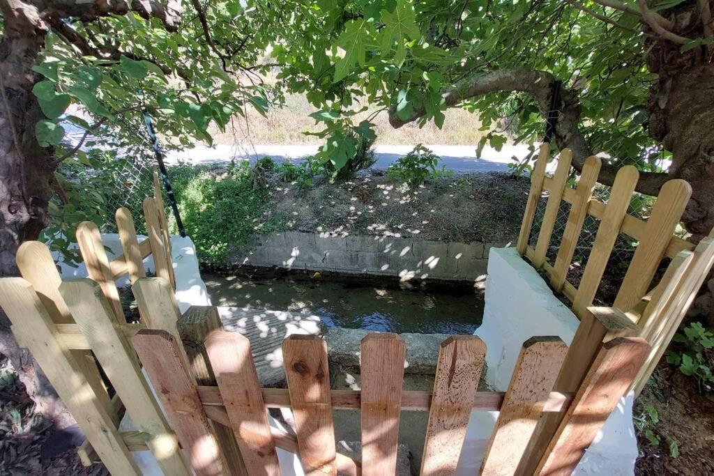 La Huerta Del Castillo Con Su Caz De Agua - Enjoy Life & Relax Castillo de Locubín المظهر الخارجي الصورة